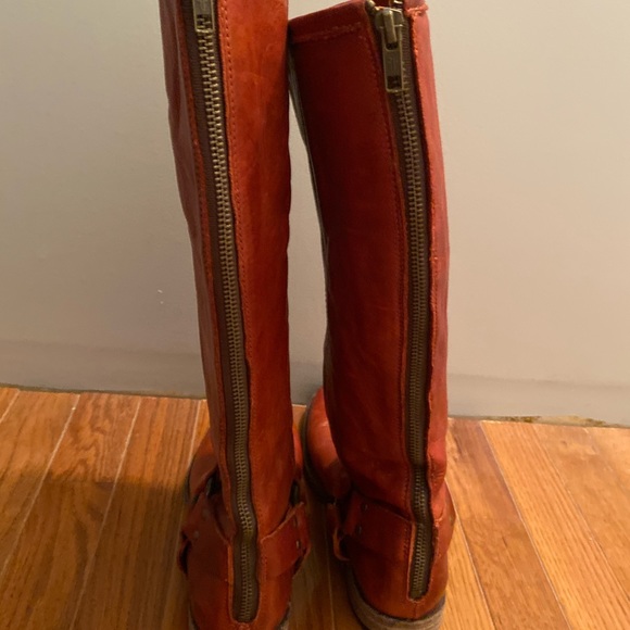 Frye Burnt Red Philip Harness Boot - Picture 4 of 7